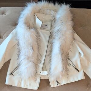 Fashion Nova Cream Teddy Jacket with Faux Fur Trim